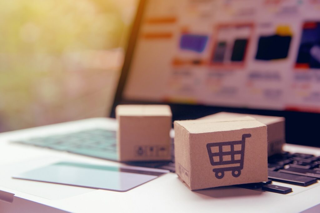 Best Tech Accessories To Resell Online